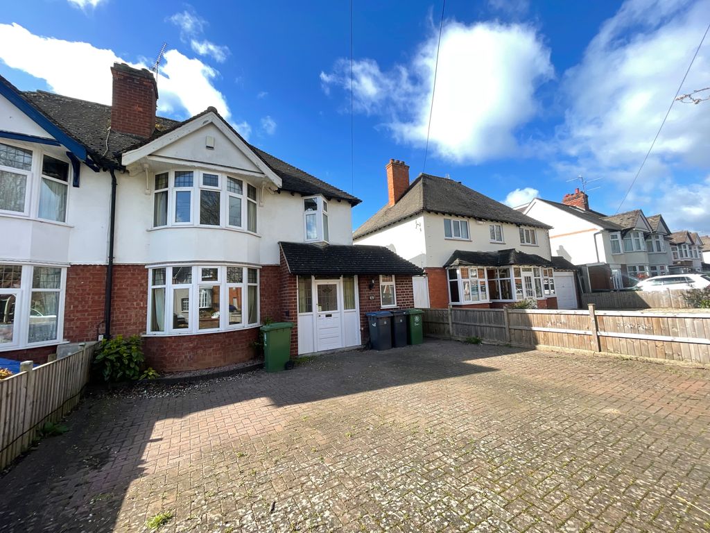 2 bed property to rent in Shottery Road, StratfordUponAvon CV37 Zoopla