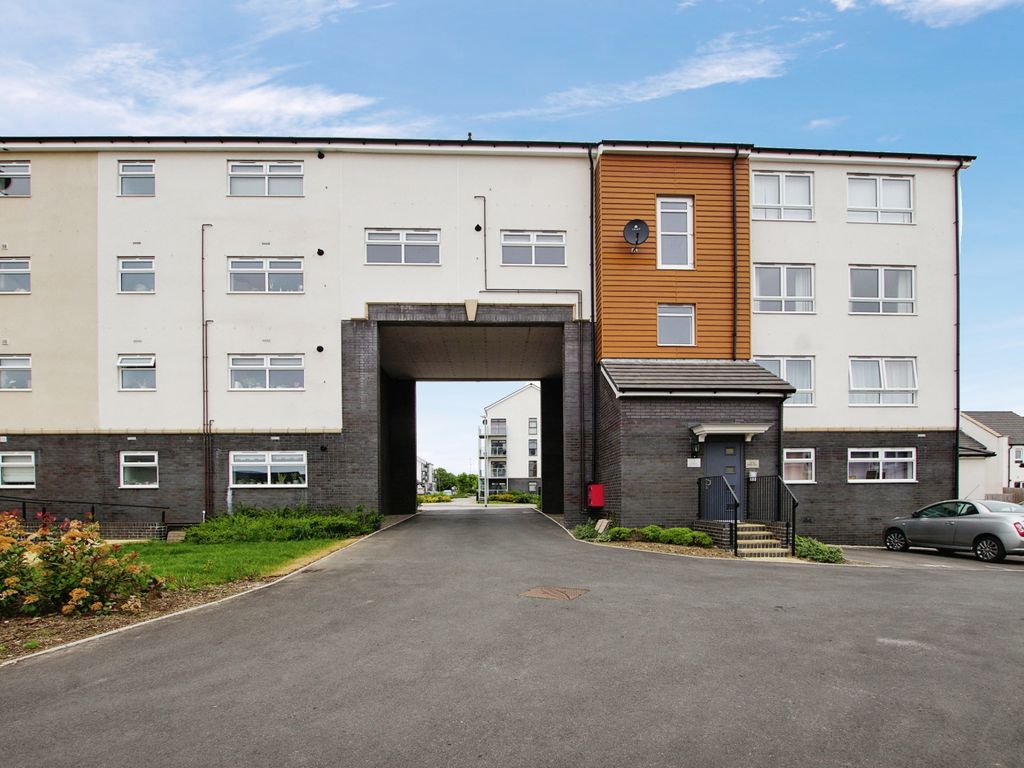 3 bed flat for sale in Mansell Road, Patchway, Bristol BS34 Zoopla