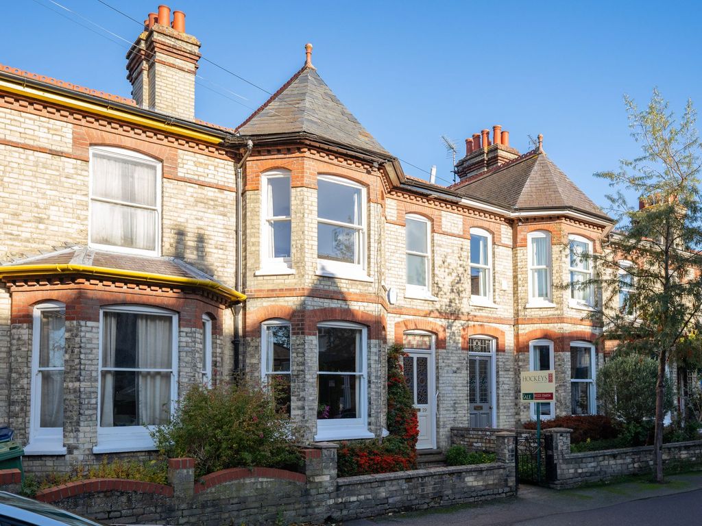 3 bed terraced house for sale in Humberstone Road, Cambridge CB4, £