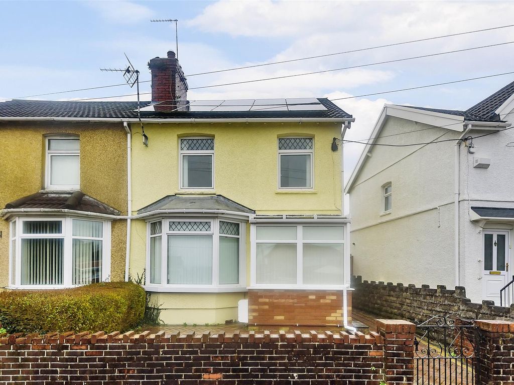 3 bed semidetached house for sale in Oak Street, Gorseinon, Swansea