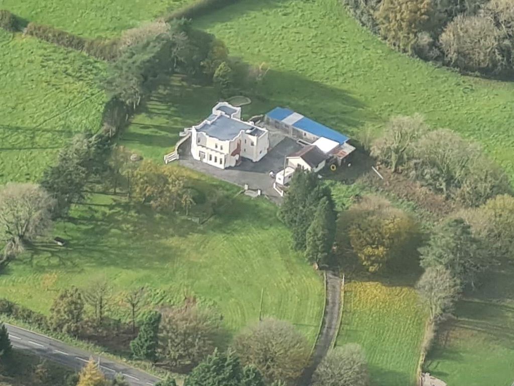 5 bed detached house for sale in Heol Capel Ifan, Pontyberem, Llanelli SA15 Zoopla