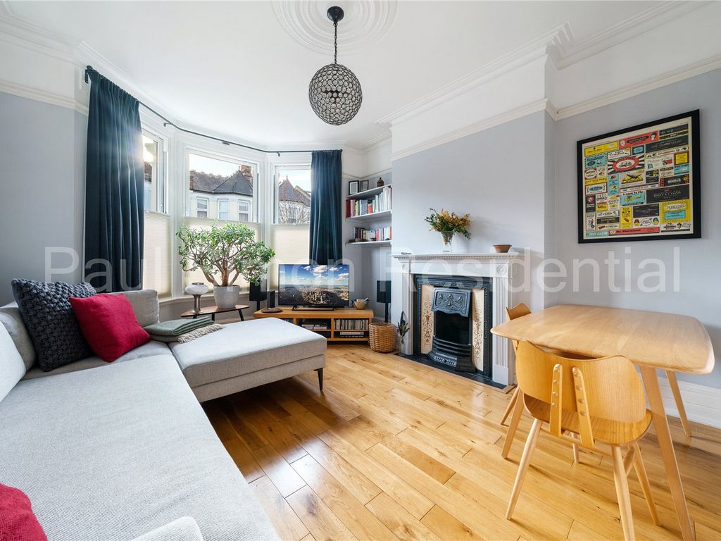 2 bed flat for sale in Falkland Road, Harringay, London N8 Zoopla