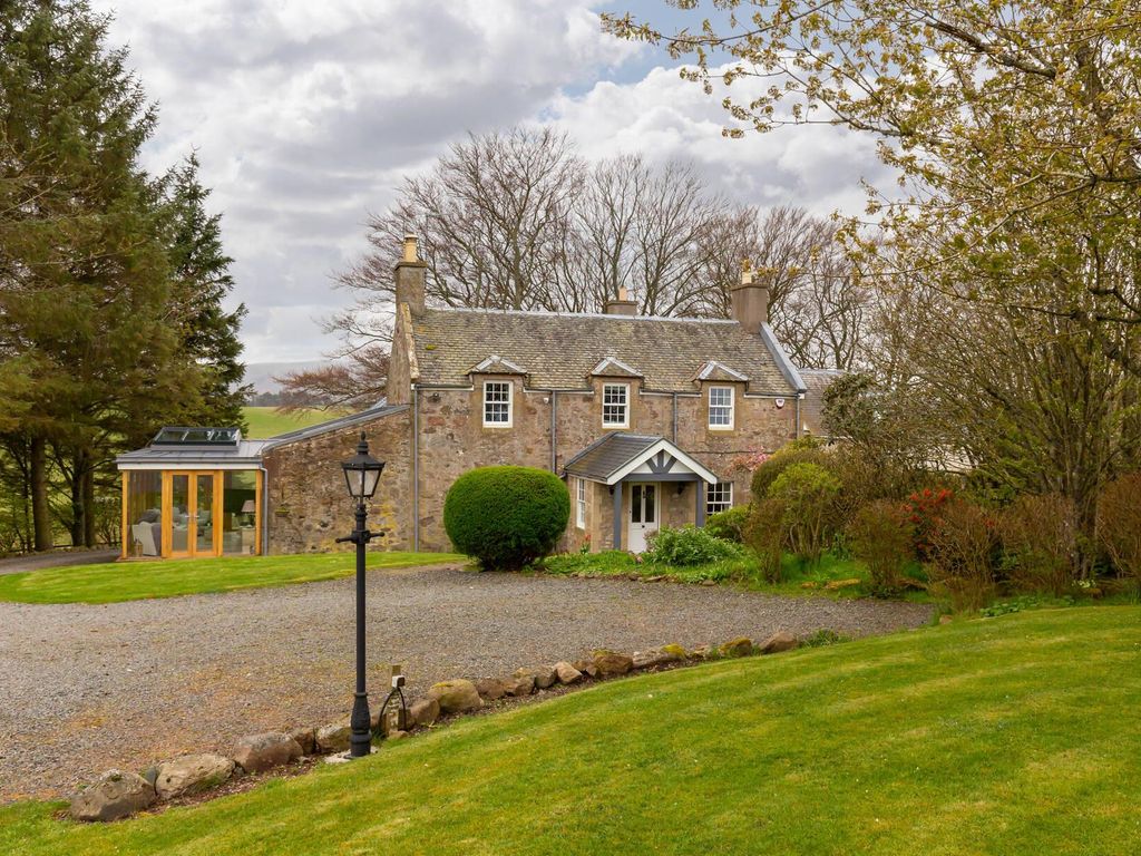 5 bed detached house for sale in Gorebridge, Midlothian EH23 Zoopla