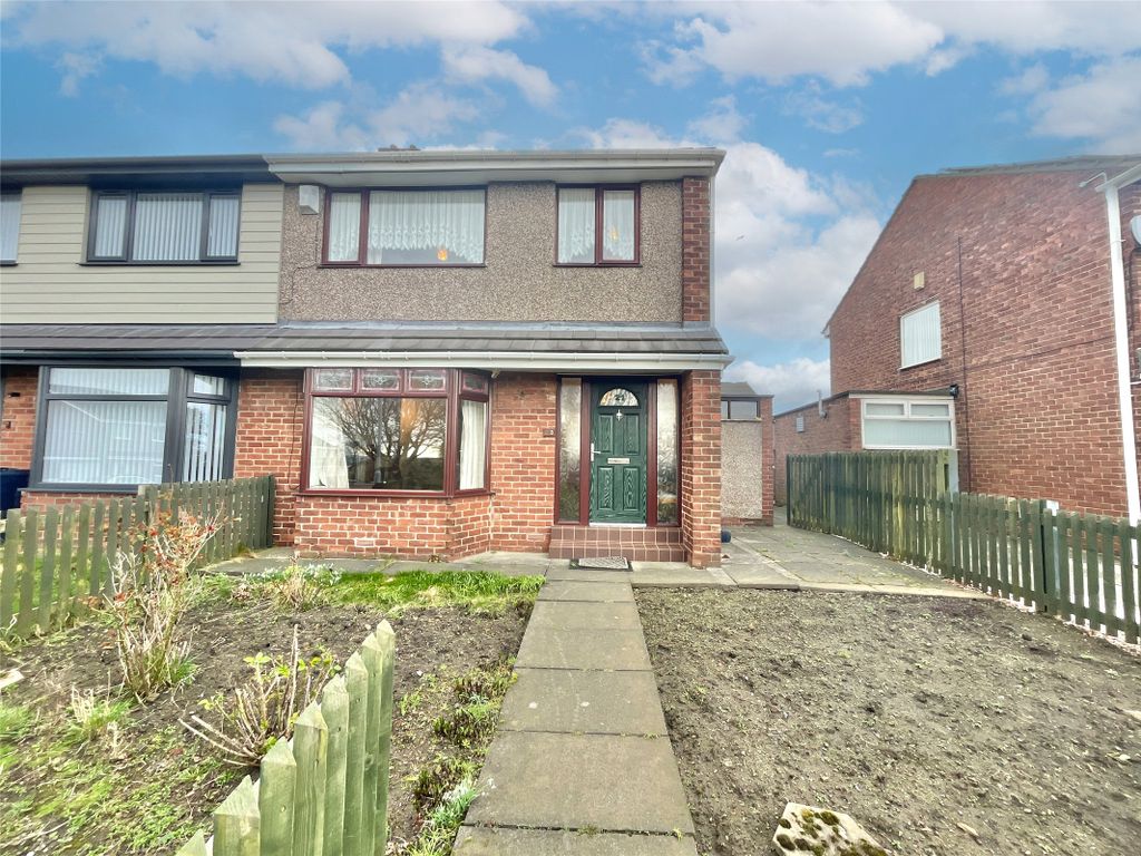 3 bed semidetached house for sale in The Rowans, Eighton Banks NE9, £