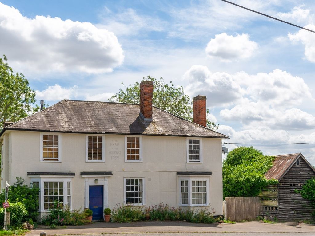 4 bed detached house for sale in Grange Hill, Greenstead Green CO9, £