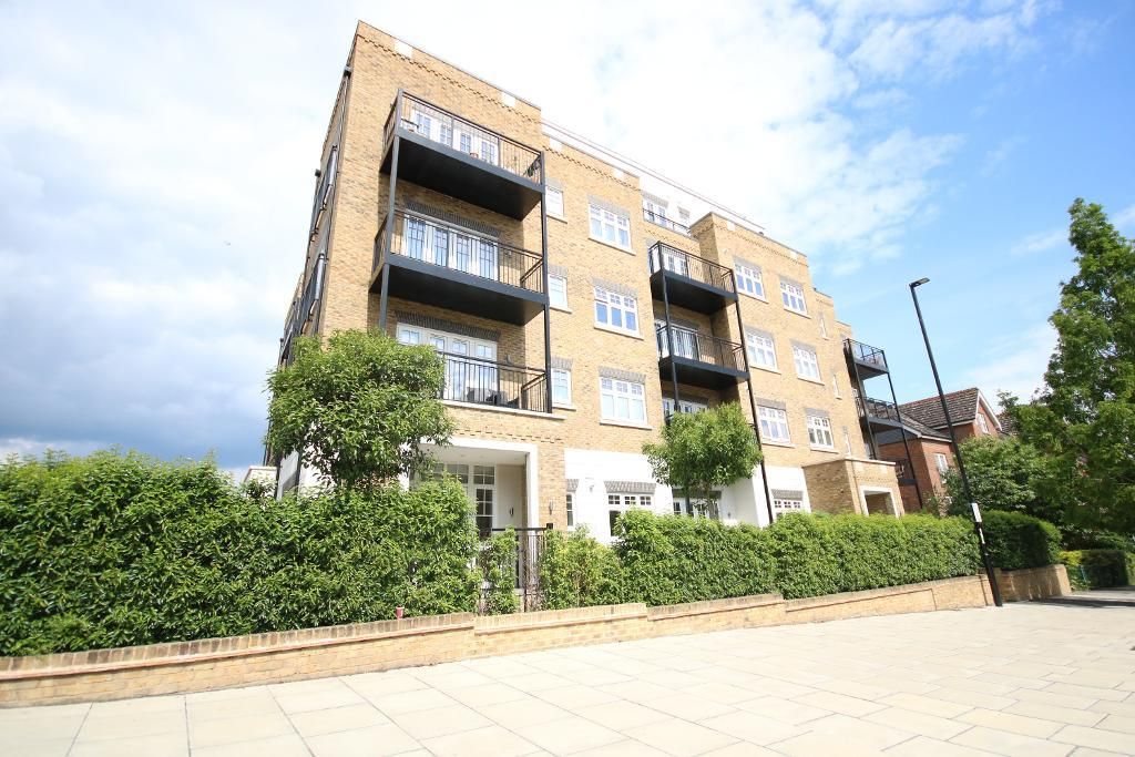 2 bed flat for sale in Hillgrove House, 186A High Street, Middlesex