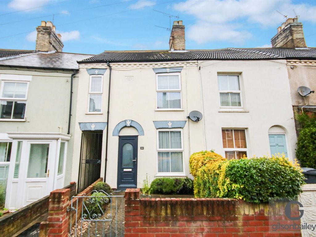 3 bed terraced house for sale in Sprowston Road, Norwich NR3, £240,000