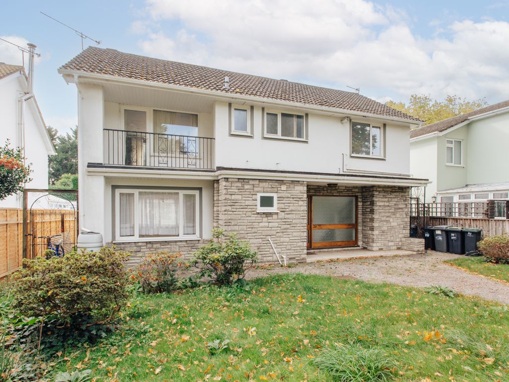 3 bed detached house to rent in Wimbourne Road, Bournemouth BH3 Zoopla