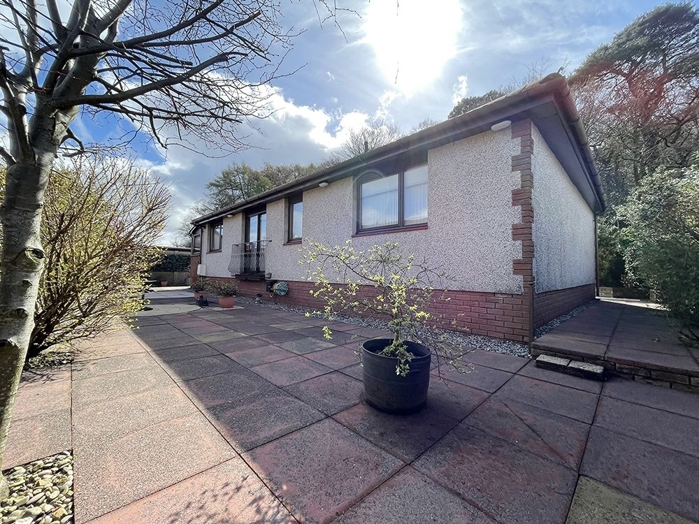 3 bed bungalow for sale in Hunters Grove, Hunters Quay, Dunoon PA23