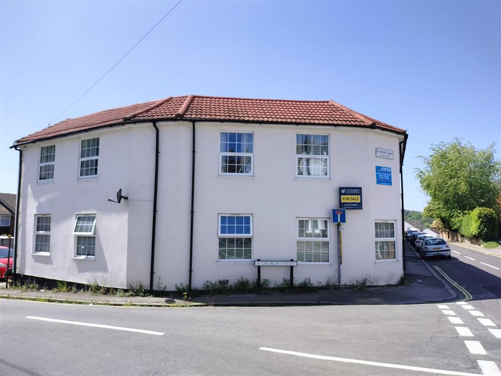 1 bed flat for sale in Queens Road, Aldershot GU11, £764,950 Zoopla