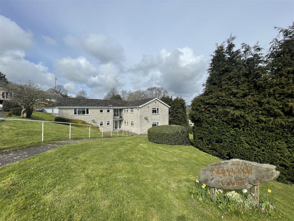 2 bed flat for sale in Clappentail Court, Lyme Regis DT7, £250,000 Zoopla