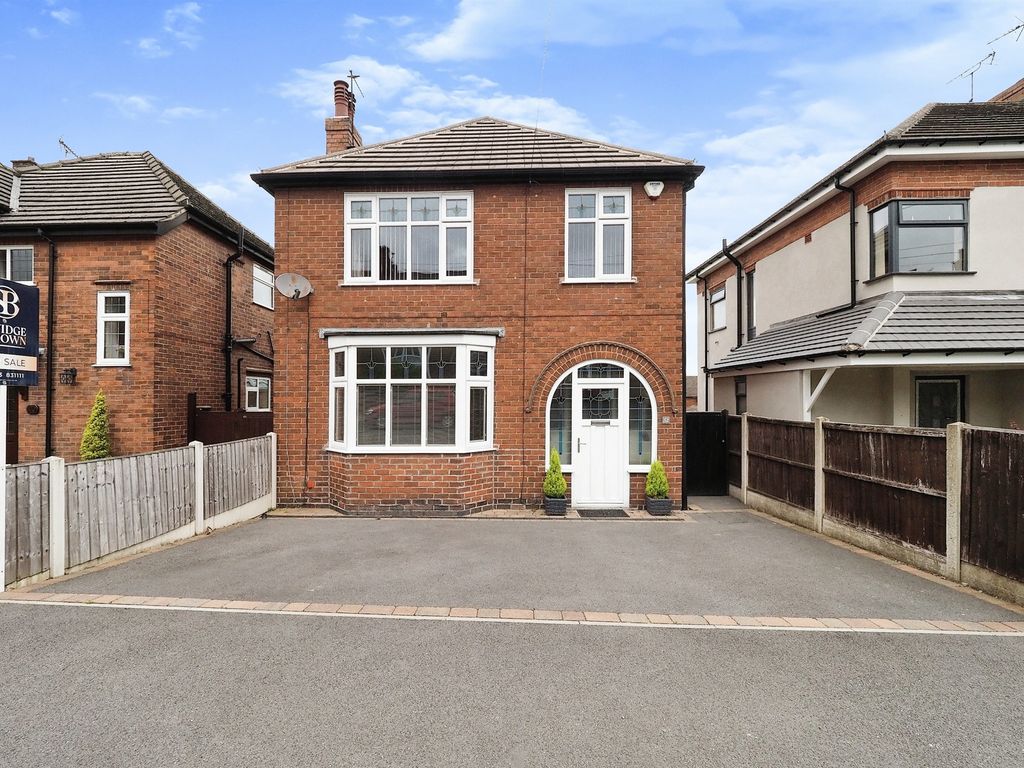 3 bed detached house for sale in Charles Street, Alfreton DE55 Zoopla