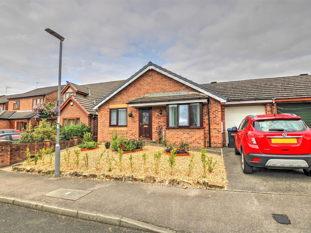 2 bed semidetached bungalow for sale in New Park, Newfield, Auckland DL14 Zoopla