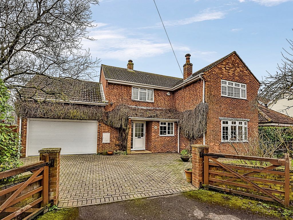 3 bed detached house for sale in The Rank, North Bradley, Trowbridge