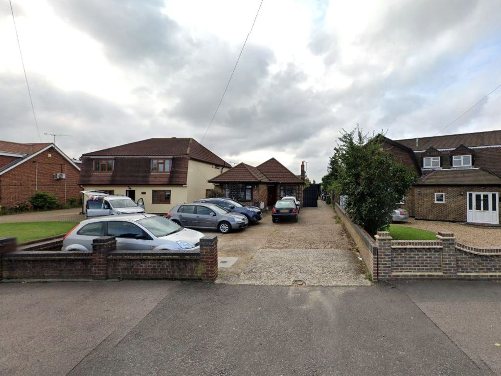 Commercial property for sale in Romford, England, United Kingdom RM7