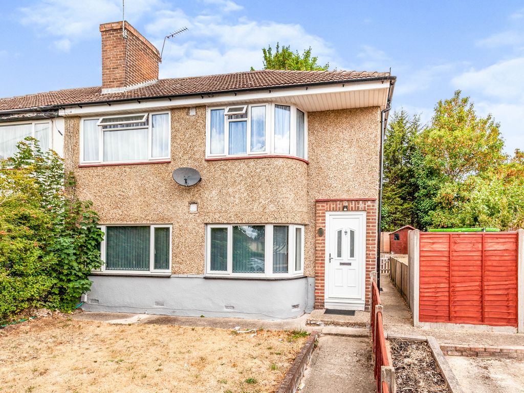 2 bed for sale in Cumberland Avenue, Slough SL2 Zoopla