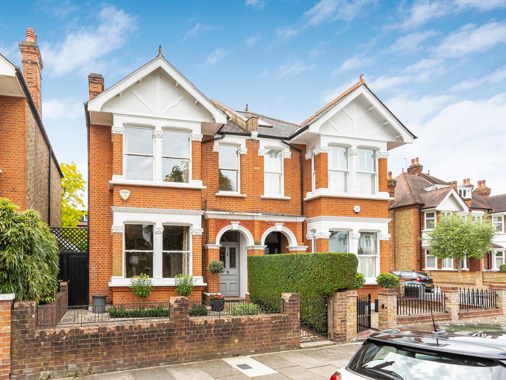 5 bed semidetached house for sale in Howards Lane, Putney, London SW15