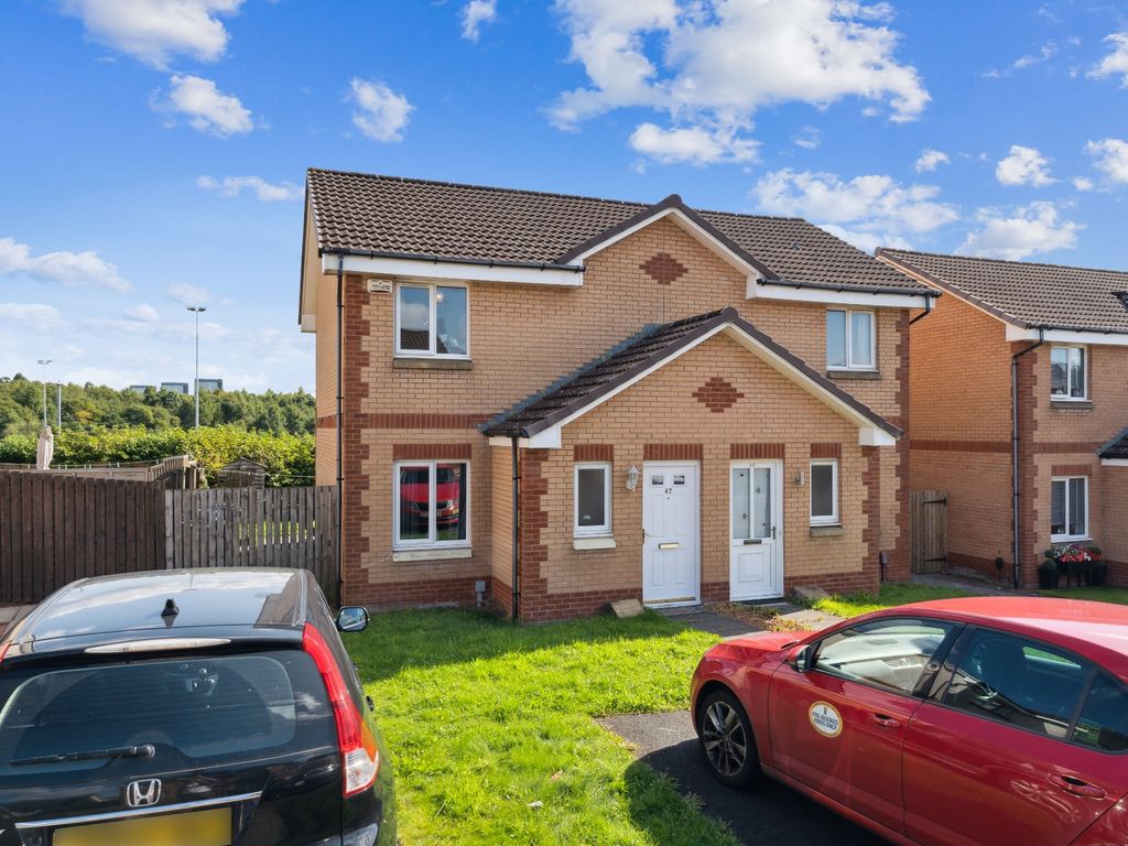 2 bed semidetached house for sale in Glenmuir Crescent, Glasgow, Lanrakshire G53, £152,000 Zoopla