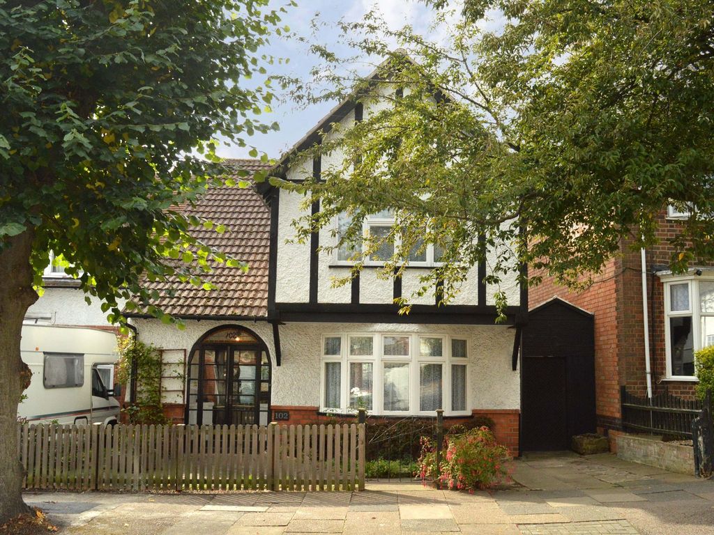 Upperton Road, Westcotes, Leicester LE3  