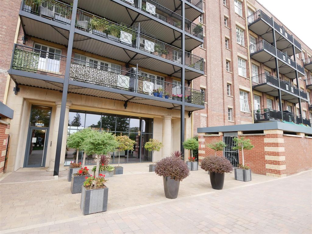 2 bed flat for sale in Road, York YO23 Zoopla
