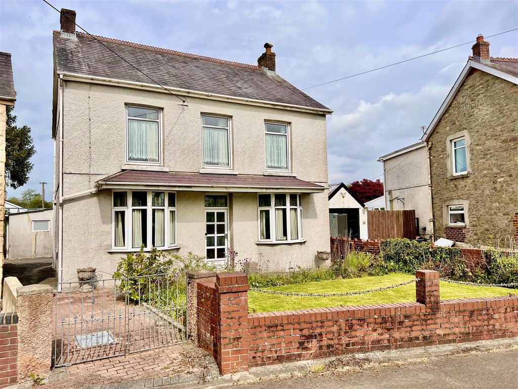 3 bed detached house for sale in Ammanford Road, Llandybie, Ammanford SA18 Zoopla