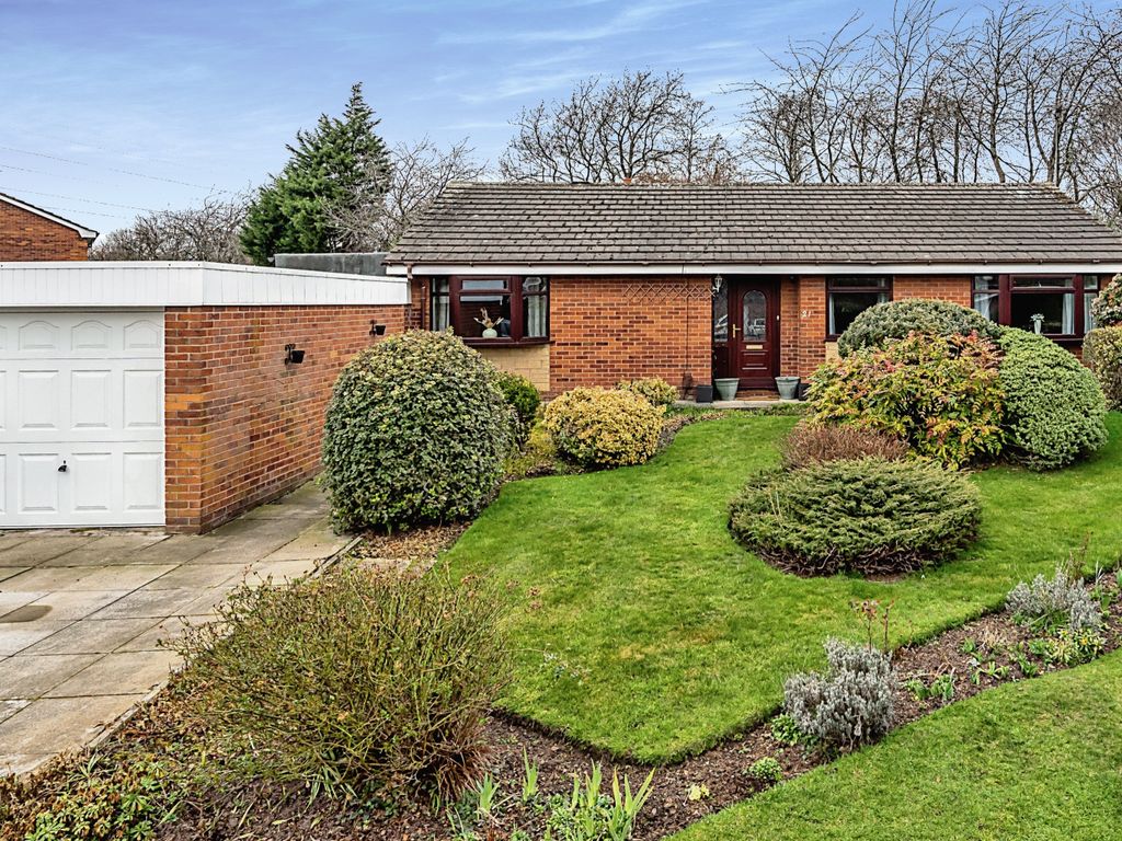 3 bed bungalow for sale in Close, Padgate, Warrington WA2 Zoopla