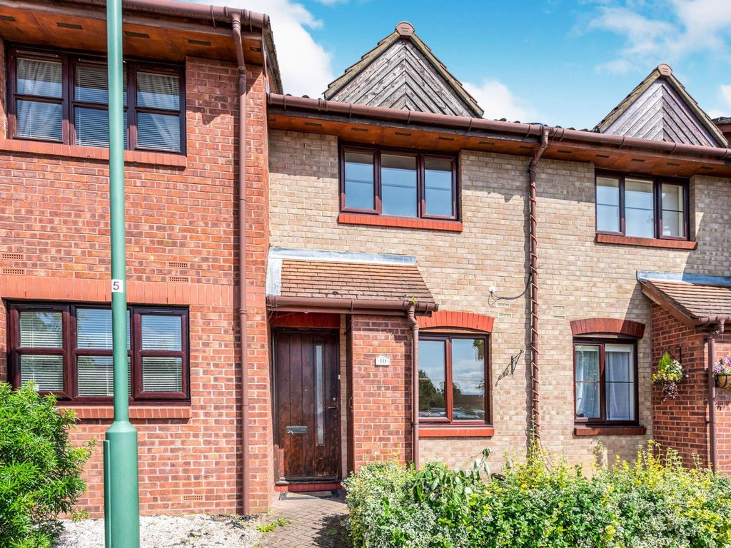 2 bed terraced house to rent in Bluebell Close, Wallington SM6 Zoopla