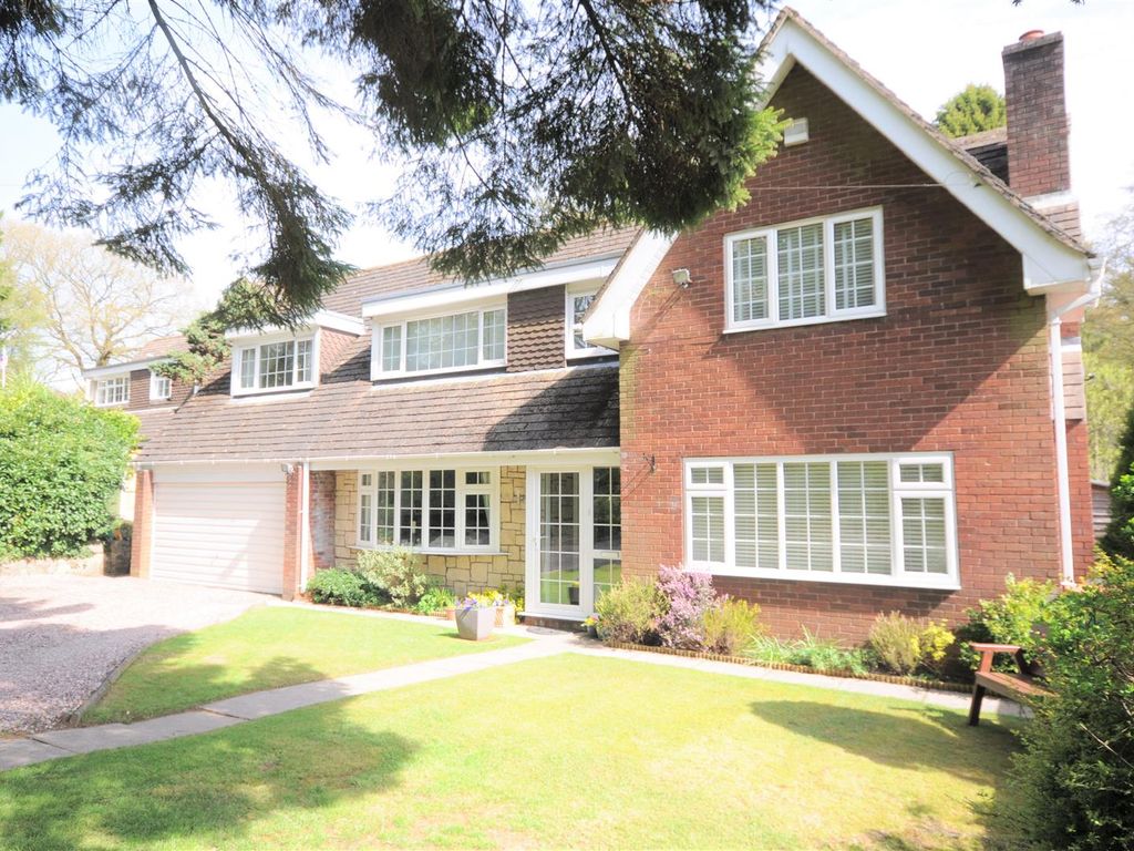 5 bed detached house for sale in Rowan Lane, Ashley Heath, Market