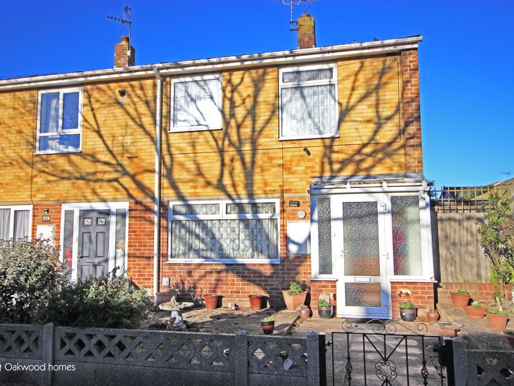 2 bed end terrace house for sale in Clements Road, Ramsgate CT12, £