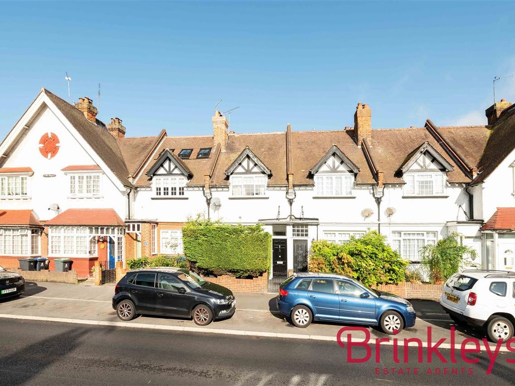 3 bed terraced house for sale in Vale Cottages, Kingston Vale, Kingston