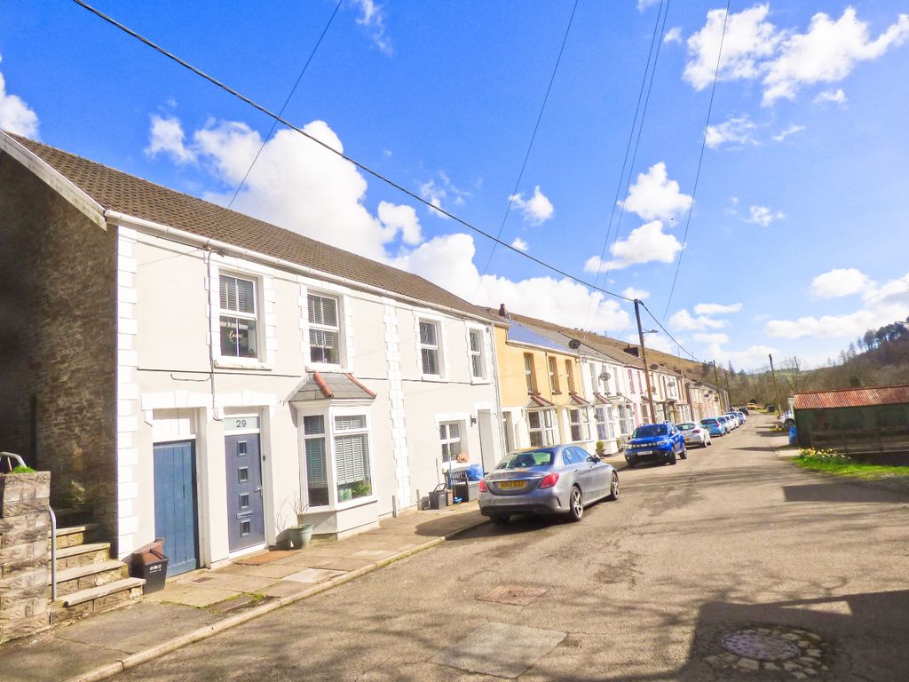 3 bed end terrace house for sale in Station Row, Pontyrhyl, Bridgend