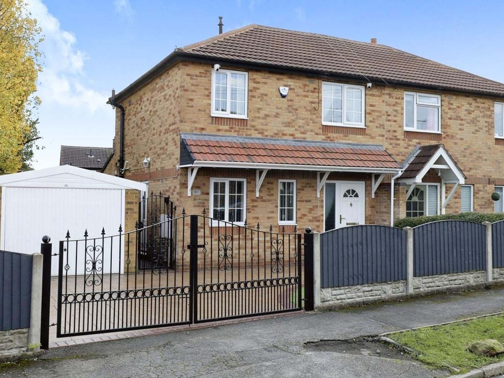 3 bed semidetached house for sale in Beech Crescent, Eckington
