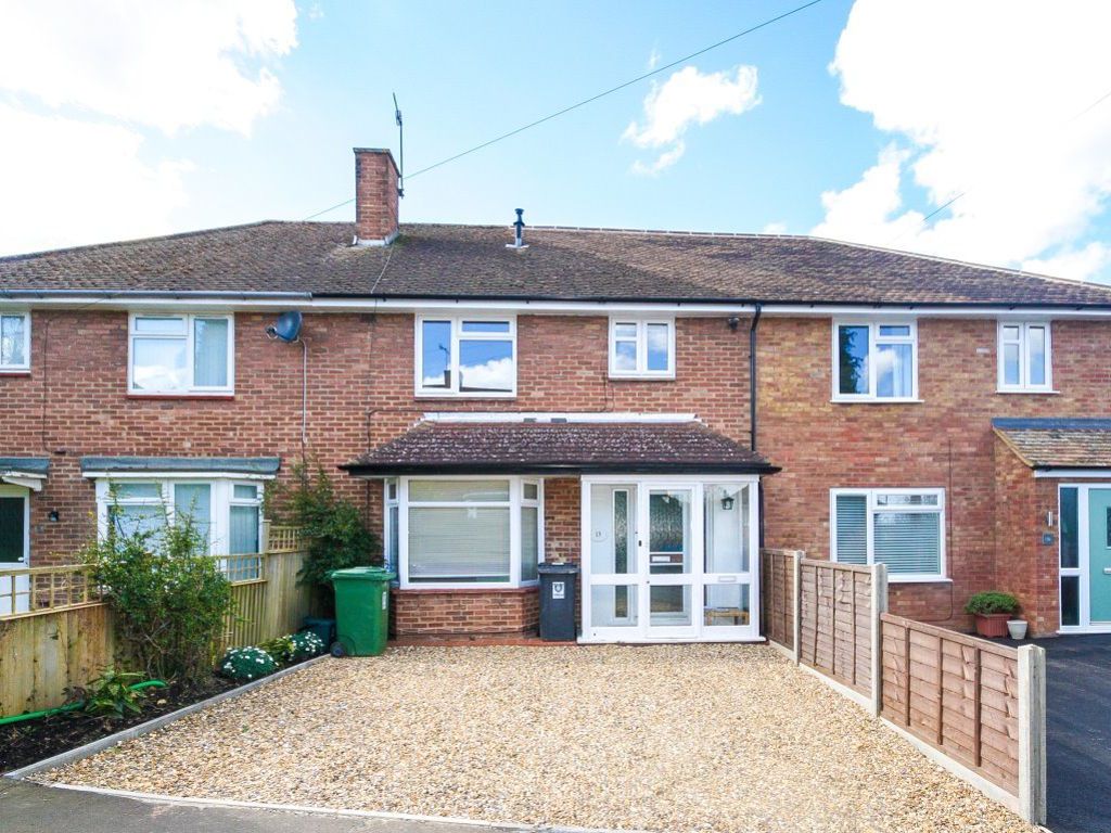 3 bed property to rent in Cobb Road, Berkhamsted HP4, £1,650 pcm Zoopla