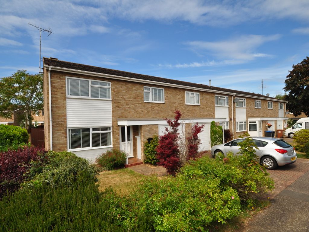 3 bed end terrace house to rent in Hornsfield, Welwyn Garden City AL7