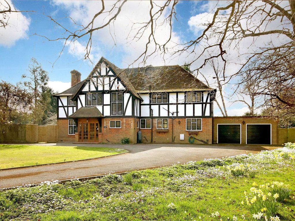 5 bed detached house for sale in Burkes Road, Beaconsfield HP9 Zoopla