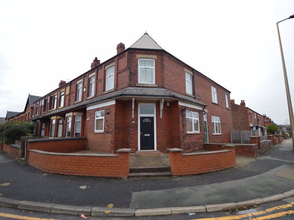 2 bed flat to rent in Gidlow Lane, Wigan WN6 Zoopla