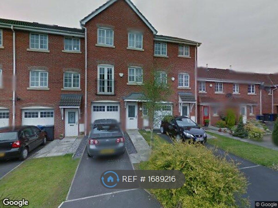 4 bed terraced house to rent in Kingsdale Close, Bury BL9 Zoopla