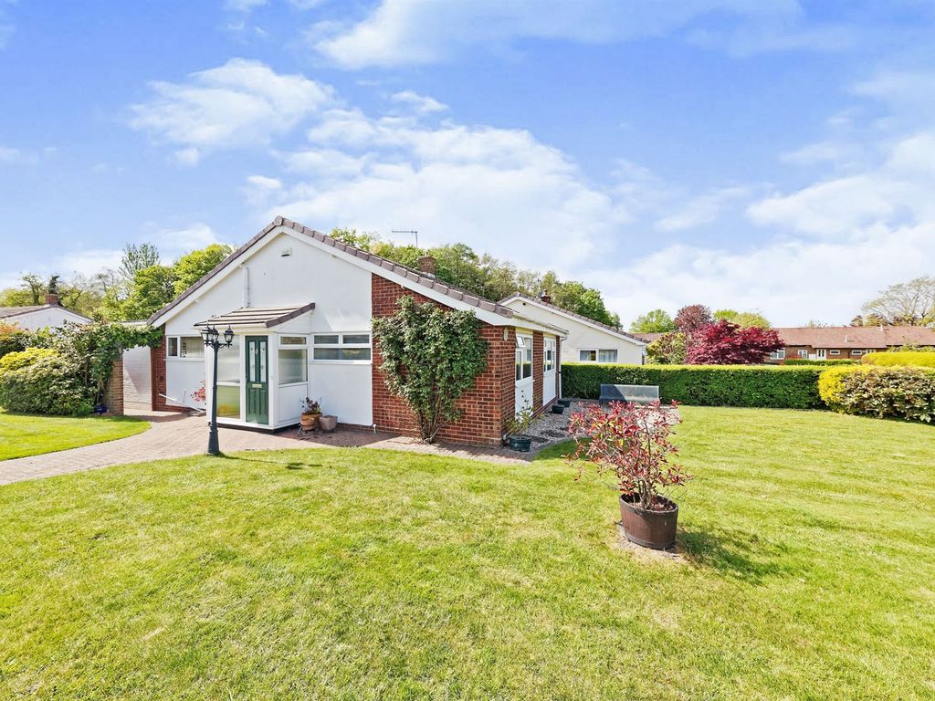 3 bed detached bungalow for sale in The Leas, Faversham ME13 Zoopla