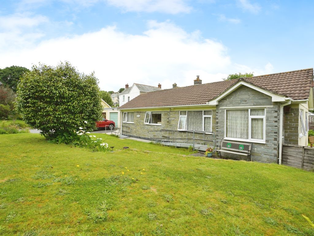 3 bed detached bungalow for sale in Polgooth, St. Austell PL26, £
