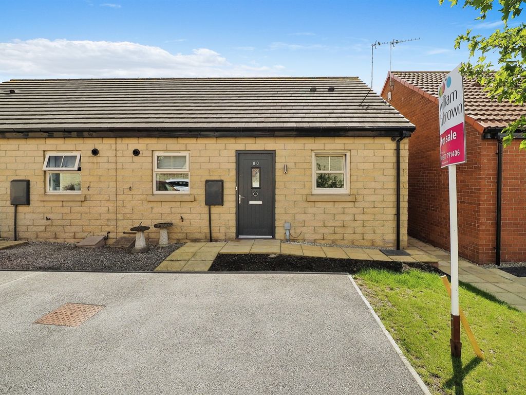 2 bed semidetached bungalow for sale in Seals Drive, Ackworth