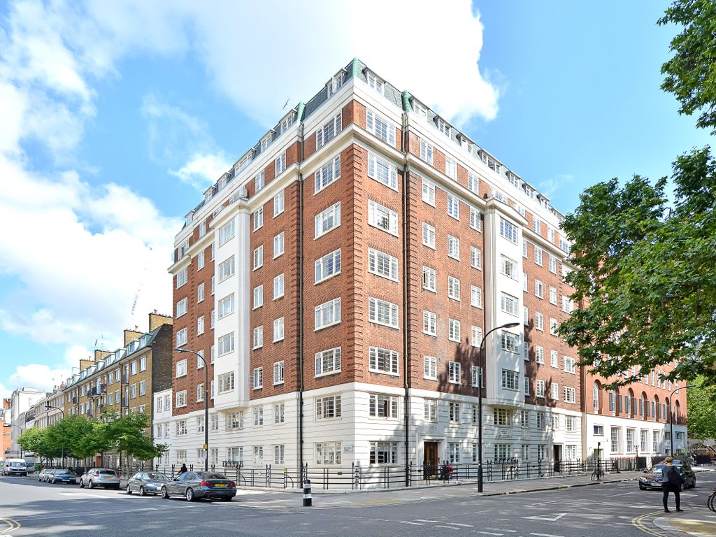 Studio to rent in Tavistock Court, Tavistock Square, Bloomsbury WC1H Zoopla