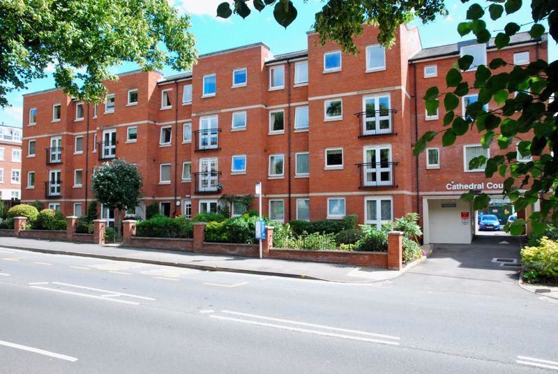 1 bed flat for sale in Cathedral Court, Gloucester GL1 Zoopla