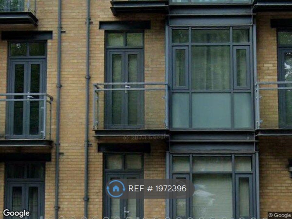 2 bed flat to rent in Putney Bridge Road, London SW18, £1,900 pcm Zoopla