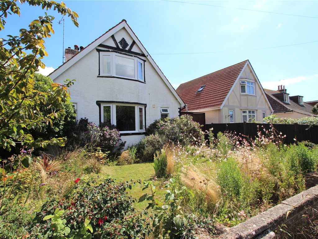 2 bed bungalow to rent in The Glen, Worthing, West Sussex BN13, £1,500