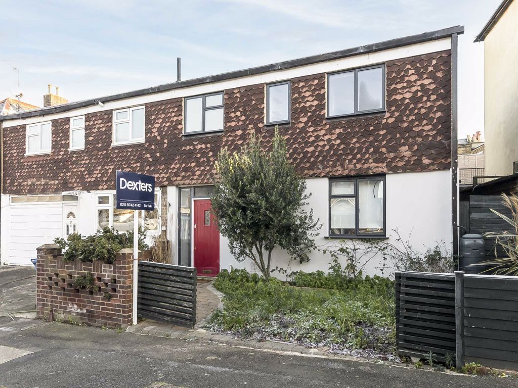 Barforth Road, London SE15  