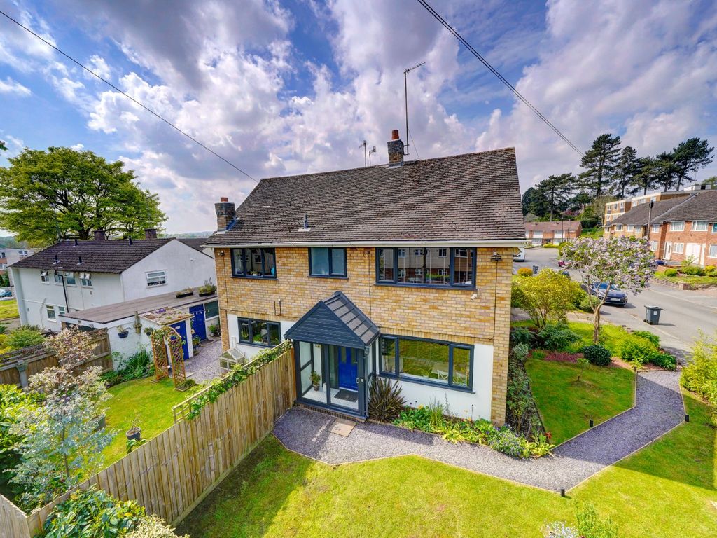 3 bed semidetached house for sale in Longfellow Road, Kings Norton