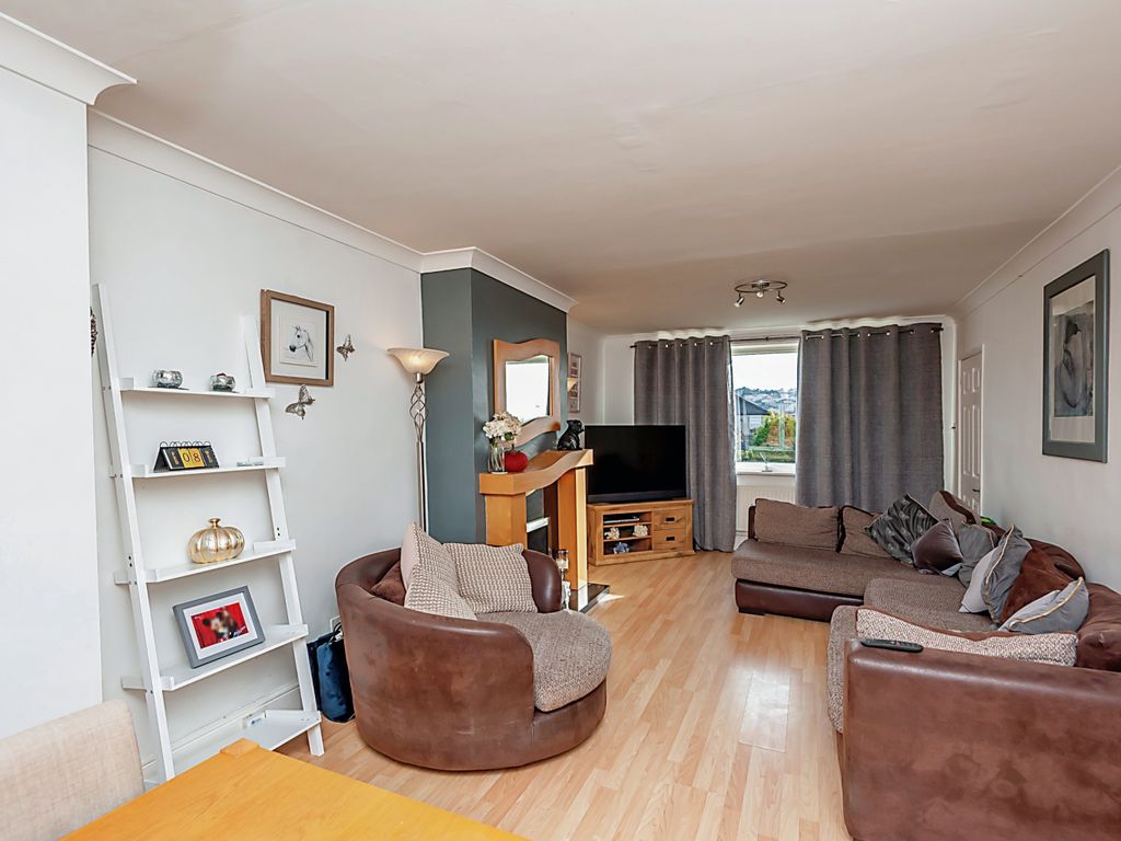 3 bed semidetached house for sale in Myers Lane, Bradford BD2 Zoopla