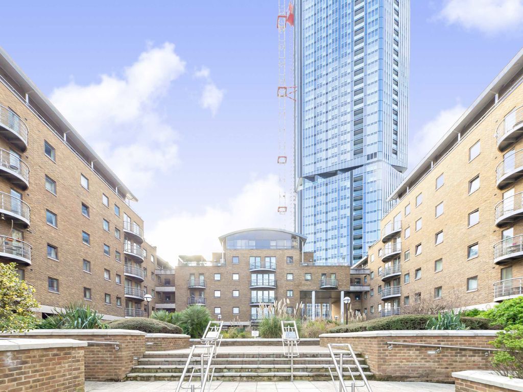 2 bed flat to rent in Meridian Place, London E14, £2,323 pcm Zoopla