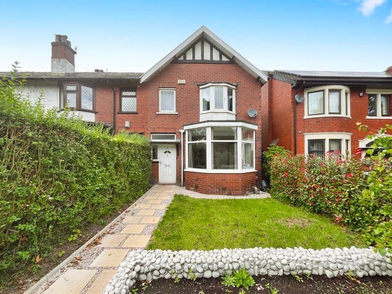 3 bed terraced house for sale in Chorley Old Road, Bolton BL1, £249,500