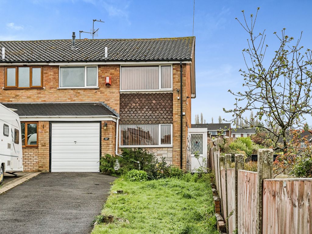 3 bed semidetached house for sale in Gregory Drive, Dudley DY1 Zoopla